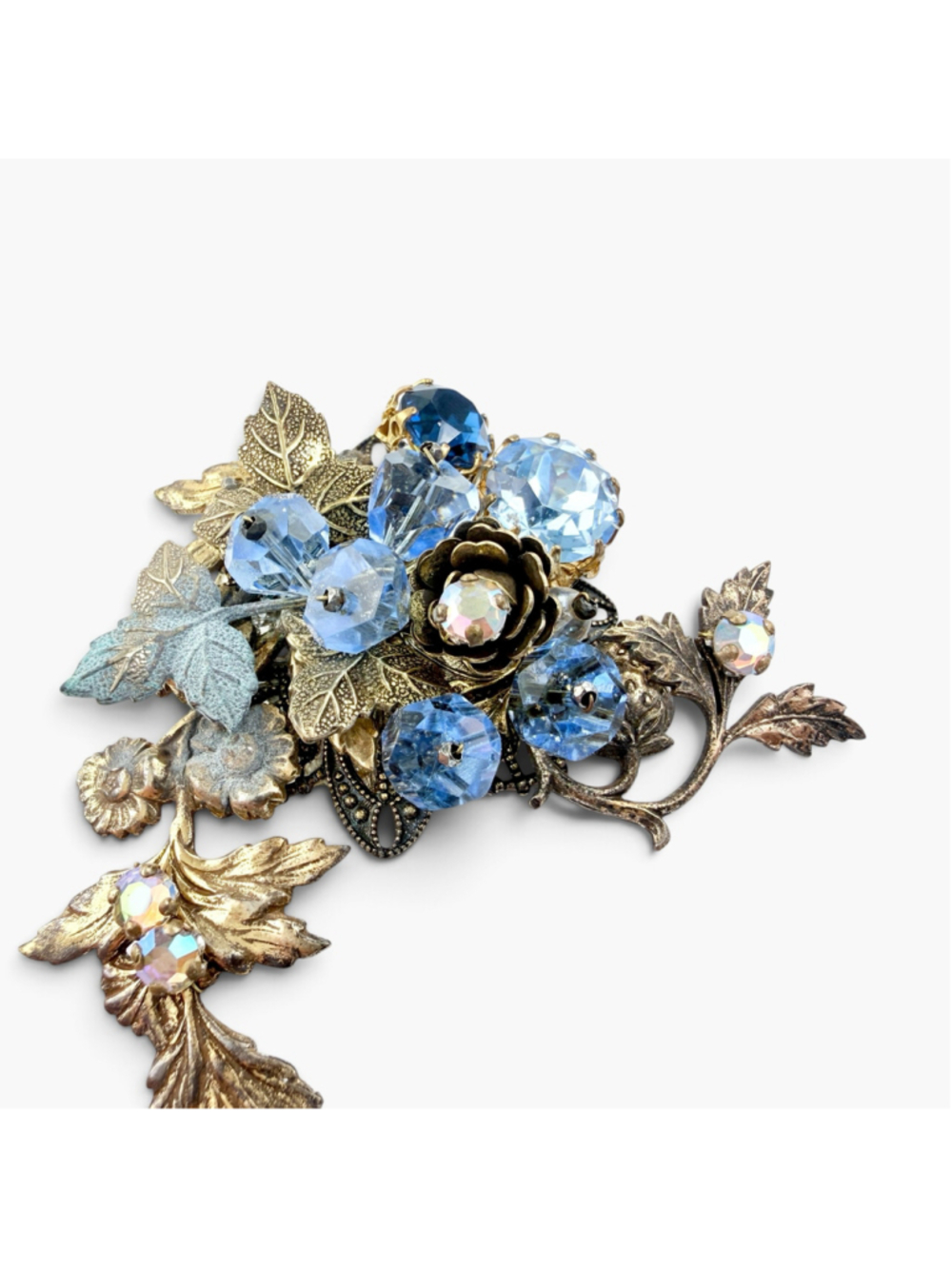 Vintage West Germany Blue Glass Floral Filigree Aurora Borealis Brooch - Picture 4 of 10